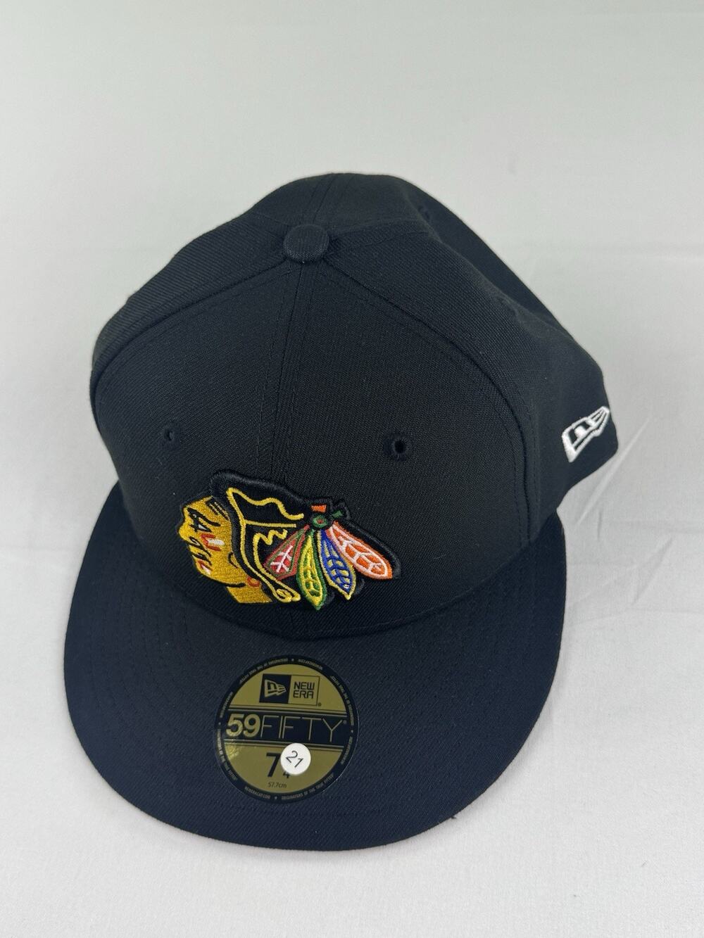 New Era Chicago Blackhawks 59FIFTY Fitted Hat Size 7 NHL NWT